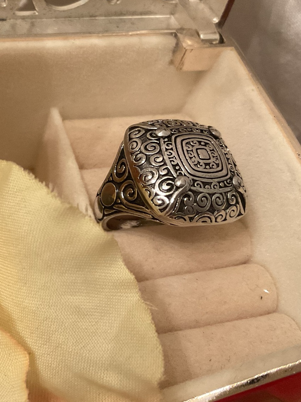 NEW WITHOUT TAGS 925 STERLING OXIDIZED AZTEC DESIGN RING, SIZES 6/7/8